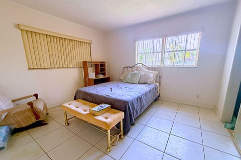 1261 SE 4th Court, Deerfield Beach FL - photo 18 of 28