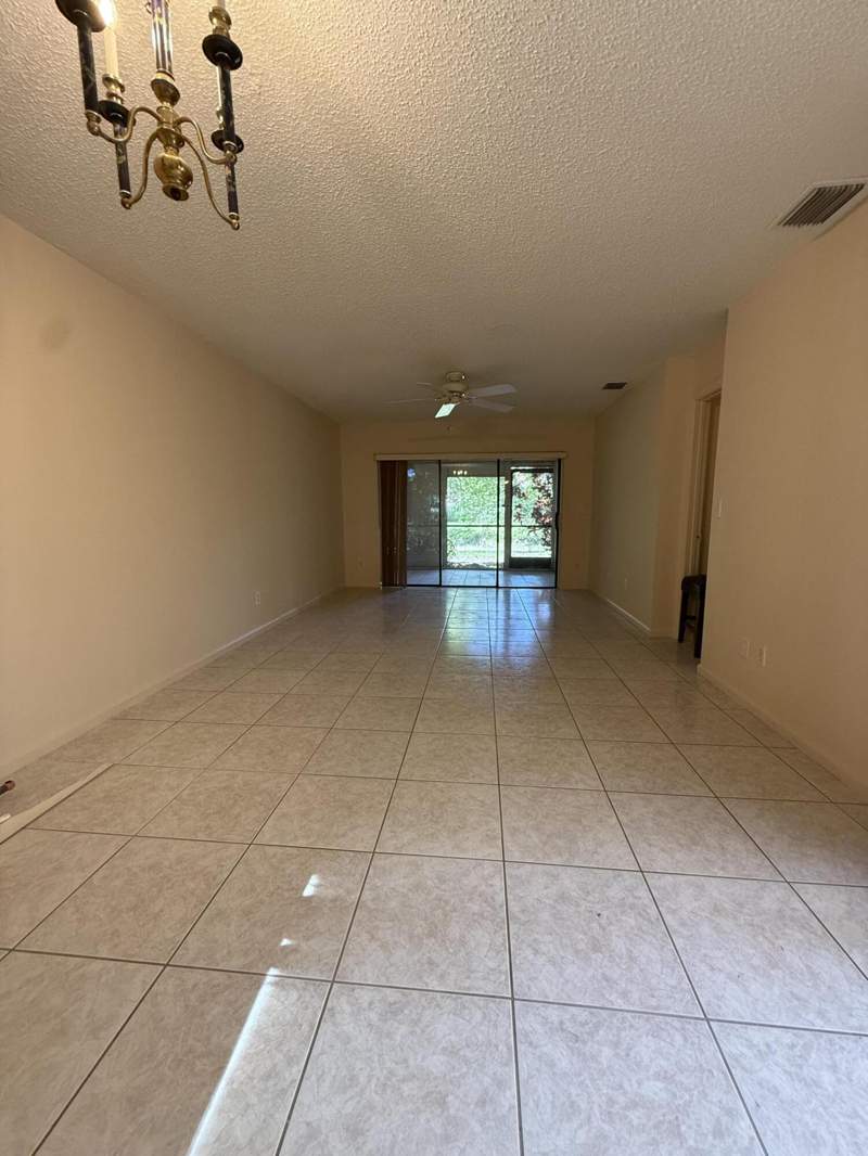 3 bedroom Villa at 12028 Royal Palm Boulevard #3-F, Grenadier Trace I Condo, Coral Springs — photo 3