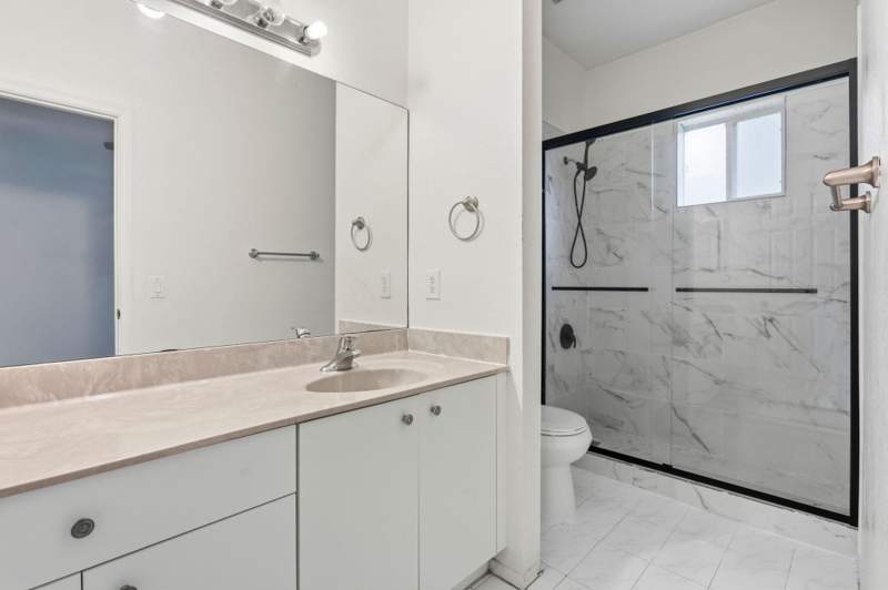 3 bedroom Townhouse at 460 Princess Drive, Aztec Plat, Margate — photo 3