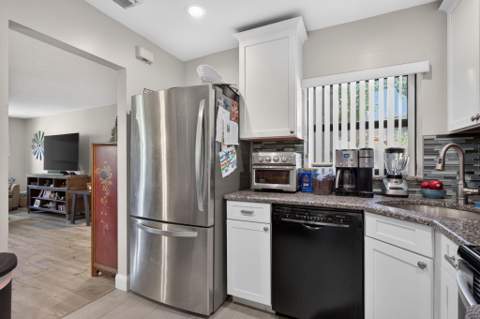 4763 NW 22nd Street #42113, Coconut Creek FL - photo 10 of 37