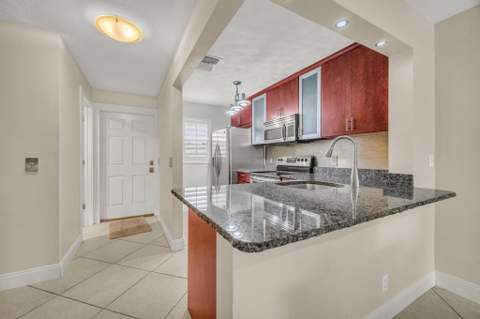 9409 S Ocean Drive #31, Jensen Beach FL - photo 10 of 48