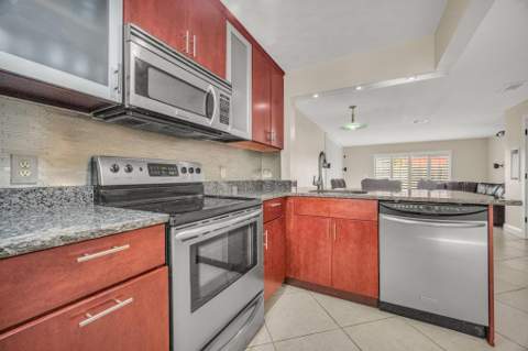 9409 S Ocean Drive #31, Jensen Beach FL - photo 18 of 48