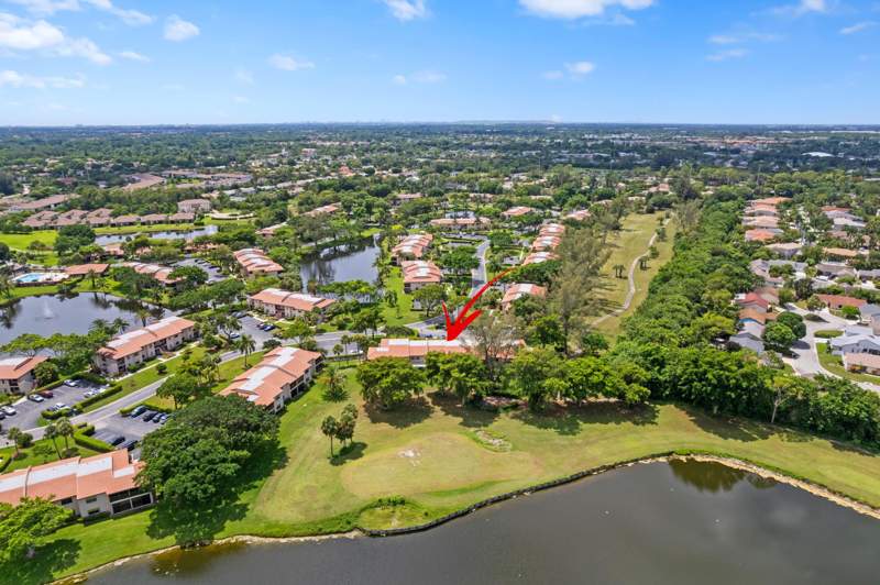 2 bedroom Condominium at 9286 Vista Del Lago #F, Pines Of Boca Lago Condo, Boca Raton — photo 3