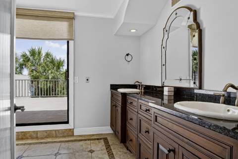 3400 Twin Lakes Terrace #201, Fort Pierce FL - photo 7 of 47