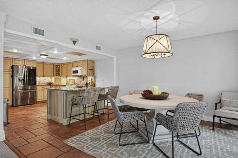 3400 Twin Lakes Terrace #201, Fort Pierce FL - photo 11 of 47