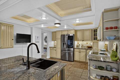 3400 Twin Lakes Terrace #201, Fort Pierce FL - photo 10 of 47