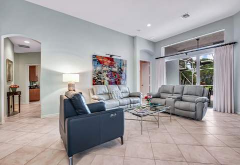 9611 Ravello Street, Lake Worth FL - photo 6 of 63