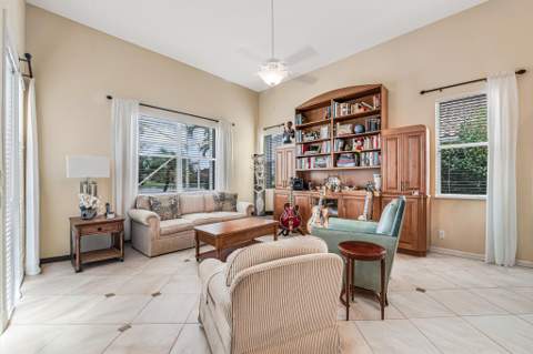 9611 Ravello Street, Lake Worth FL - photo 11 of 63
