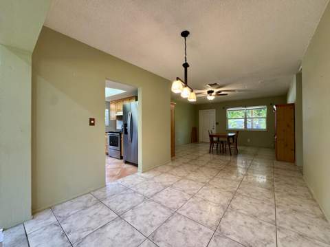1785 NW 39th Place, Oakland Park FL - photo 8 of 29