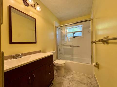 1785 NW 39th Place, Oakland Park FL - photo 18 of 29