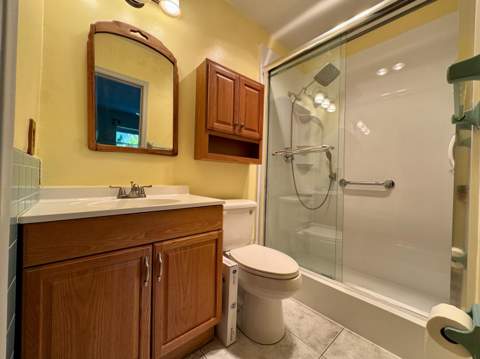 1785 NW 39th Place, Oakland Park FL - photo 21 of 29