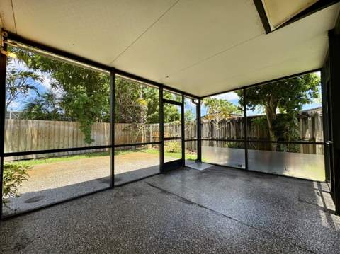 1785 NW 39th Place, Oakland Park FL - photo 23 of 29