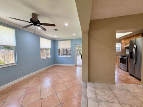 1785 NW 39th Place, Oakland Park FL - photo 13 of 29