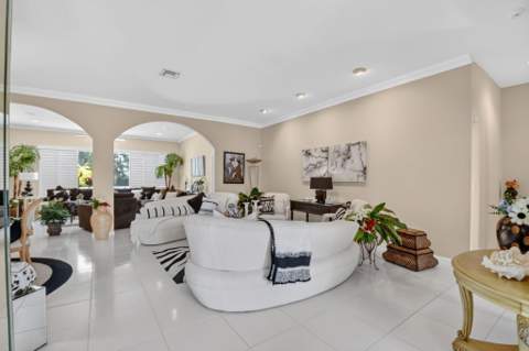 3952 Summer Chase Court, Lake Worth FL - photo 7 of 52