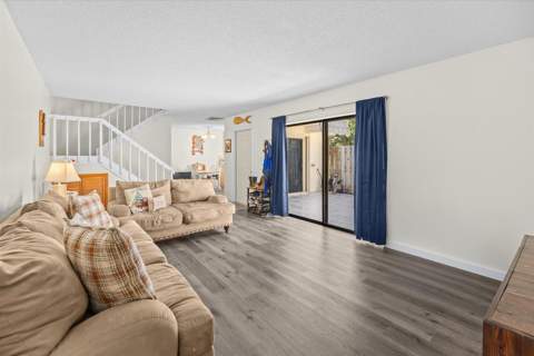 3124 SE Brook Street, Stuart FL - photo 10 of 32