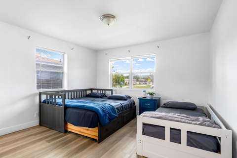 2709 Dewey Street, Hollywood FL - photo 18 of 26
