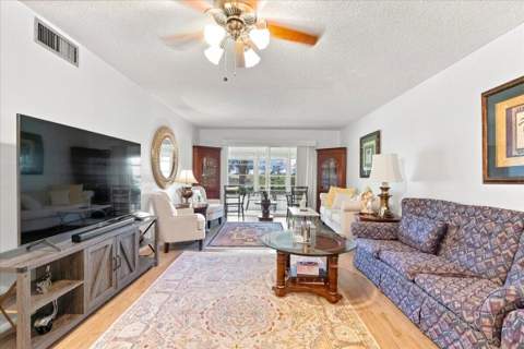 2304 Lucaya Lane #C1, Coconut Creek FL - photo 8 of 38