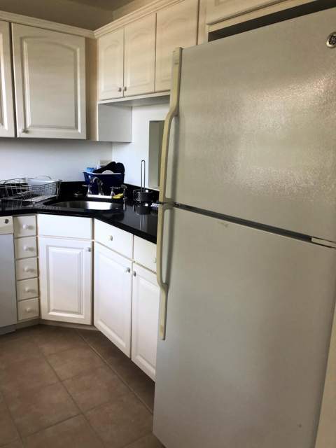 12011 Poinciana Boulevard #202, Royal Palm Beach FL - photo 6 of 37