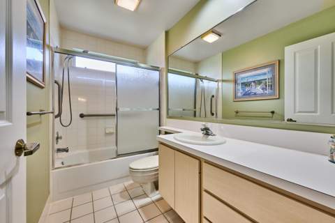 1202 NW Sun Terrace Circle #24D,  FL - photo 22 of 43