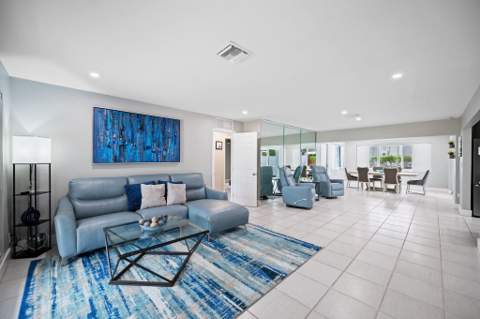 1900 SW 33rd Avenue, Fort Lauderdale FL - photo 9 of 45