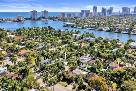 1016 Harrison Street, Hollywood FL - photo 8 of 37
