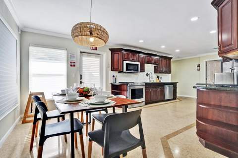 1016 Harrison Street, Hollywood FL - photo 14 of 37