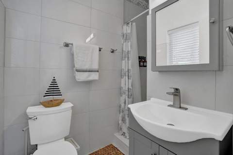 1701 SW 22nd Avenue, Fort Lauderdale FL - photo 19 of 37