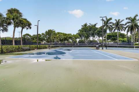 6783 Las Colinas Court, Lake Worth FL - photo 19 of 21