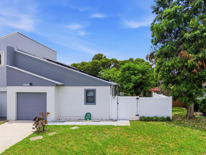 3 bedroom Villa at 5088 NW 5th Street, Pine Trail Sec 4, Delray Beach — photo 3