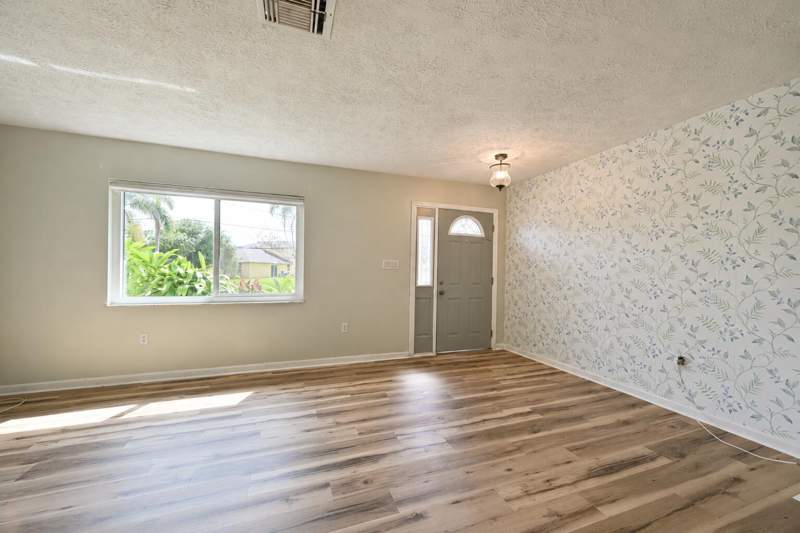3 bedroom Single Family Residence at 2485 SE Sidonia Street, South Port St Lucie Unit 5, Port St. Lucie — photo 4