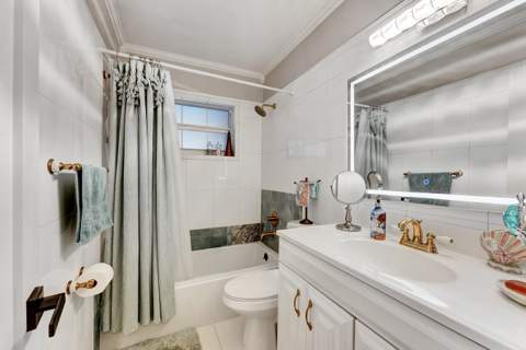 661 Eagle Circle, Delray Beach FL - photo 14 of 41