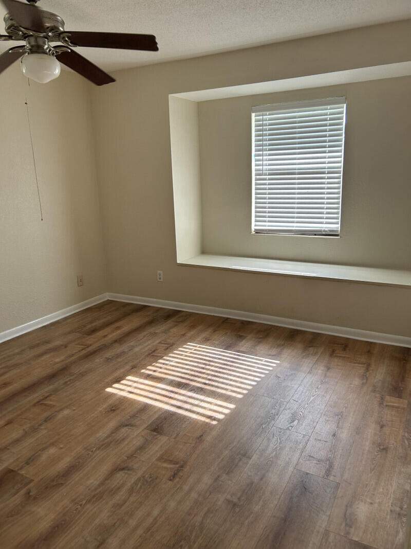 3 bedroom Single Family Residence at 884 SE Solaz Avenue, River Park Unit 7, Port St. Lucie — photo 5