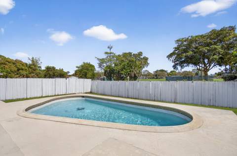 405 SW 78th Terrace, North Lauderdale FL - photo 14 of 50