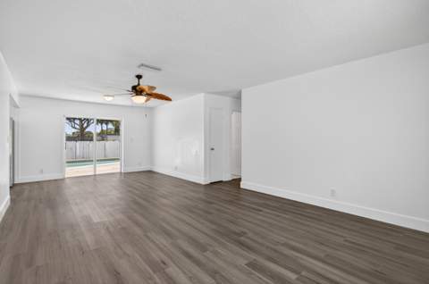 405 SW 78th Terrace, North Lauderdale FL - photo 16 of 50