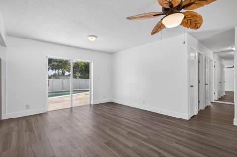 405 SW 78th Terrace, North Lauderdale FL - photo 17 of 50