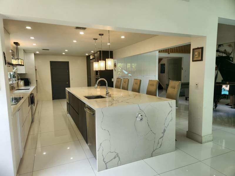 4 bedroom Single Family Residence at 3877 Bimini Avenue, Embassy Lakes Parcel, Cooper City — photo 5