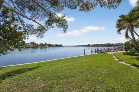 478 Tequesta Drive #204, Tequesta FL - photo 22 of 42