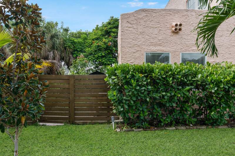 3 bedroom Single Family Residence at 820 29th Street, Northwood Add, West Palm Beach — photo 4