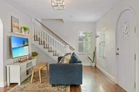 820 29th Street, West Palm Beach FL - photo 6 of 44