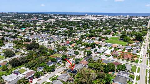 816 SW 3rd Court, Delray Beach FL - photo 15 of 22