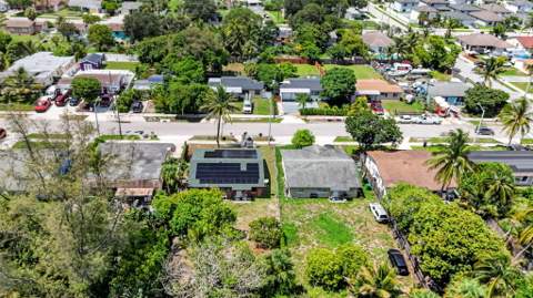 816 SW 3rd Court, Delray Beach FL - photo 18 of 22