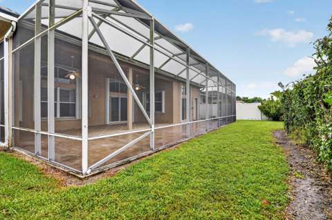 6783 Las Colinas Court, Lake Worth FL - photo 17 of 21