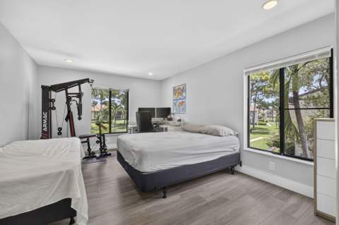 820 Sky Pine Way #H2, Greenacres FL - photo 18 of 36