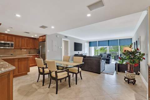 2774 S Ocean Boulevard #506, Palm Beach FL - photo 11 of 74