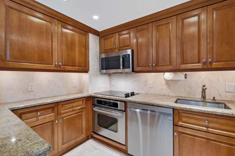 2774 S Ocean Boulevard #506, Palm Beach FL - photo 17 of 74