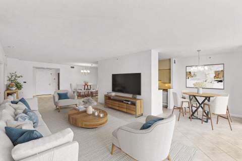 500 SE Mizner Boulevard #A802, Boca Raton FL - photo 6 of 37