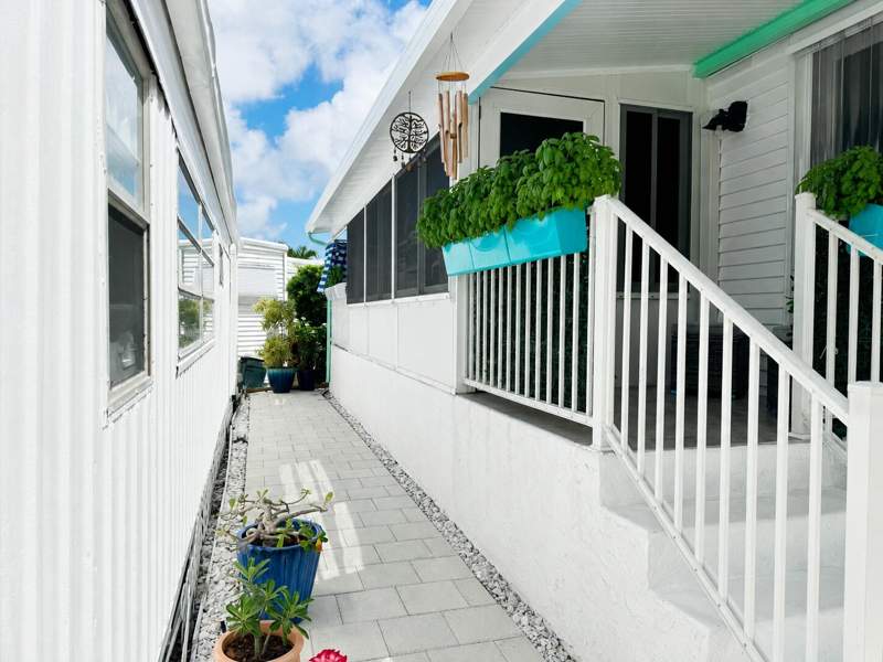 1 bedroom Mobile Home at 6 Briny Breezes Boulevard #A, Briny Breezes Inc, Briny Breezes — photo 4