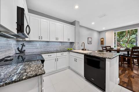12522 NW 57th Court, Coral Springs FL - photo 8 of 54