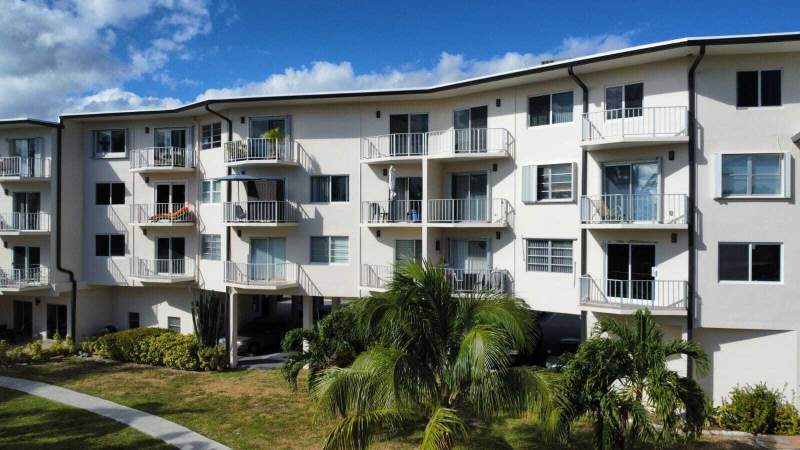 1 bedroom Condominium at 1967 S Ocean Boulevard #215-C, Village By The Sea Condo, Lauderdale-By-The-Sea — photo 5