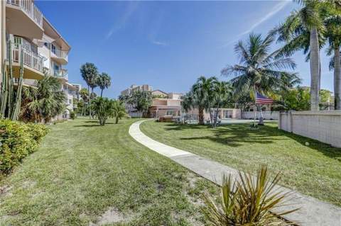 1967 S Ocean Boulevard #215-C, Lauderdale-By-The-Sea FL - photo 18 of 22